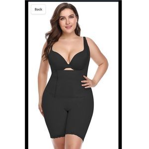 Top Melon Open Bust Slimmer Bodysuit SIZE s